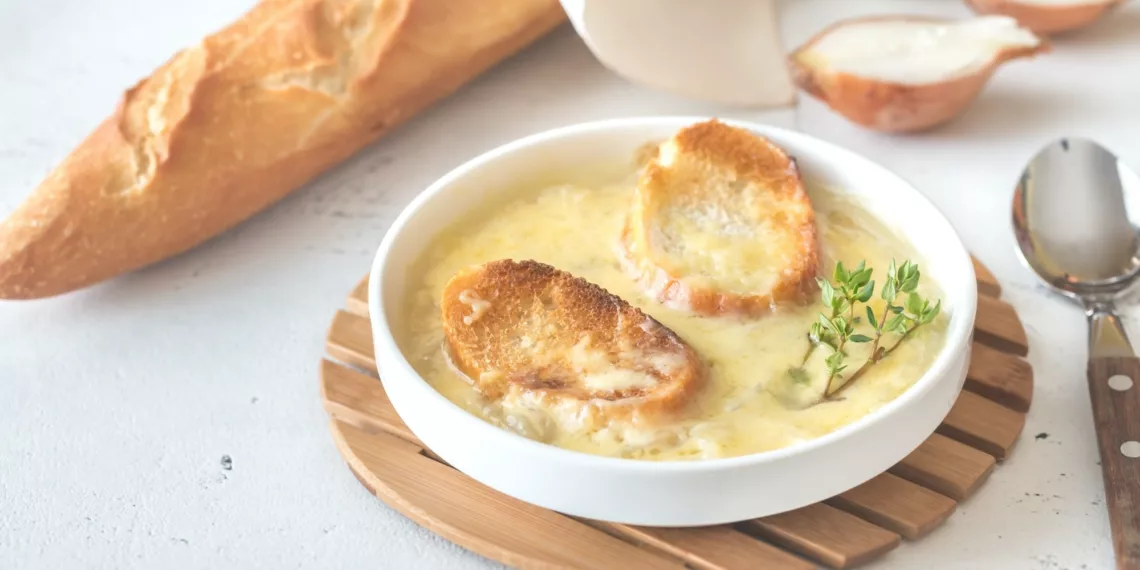 French Onion Soup - Thefoodiebunch French Onion Soup