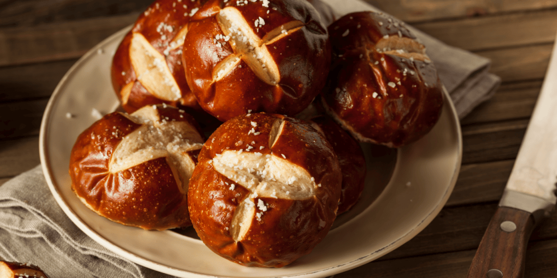 Aromatic Freshly-Baked Pretzel Rolls