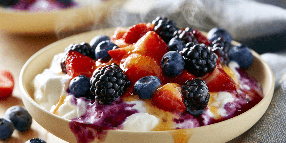 Greek Yogurt With Sweet Berries (Easy 20-Min Dessert) - Thefoodiebunch Greek Yogurt With Sweet Berries (Easy 20-Min Dessert)
