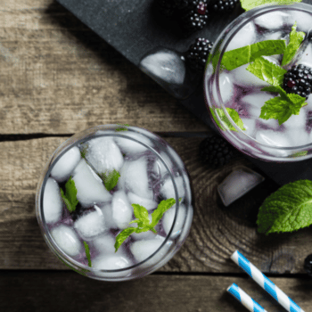 Refreshing Blackberry Mojito