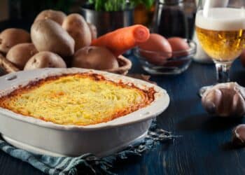 Mouth-Watering Leftover Bolognese Pie
