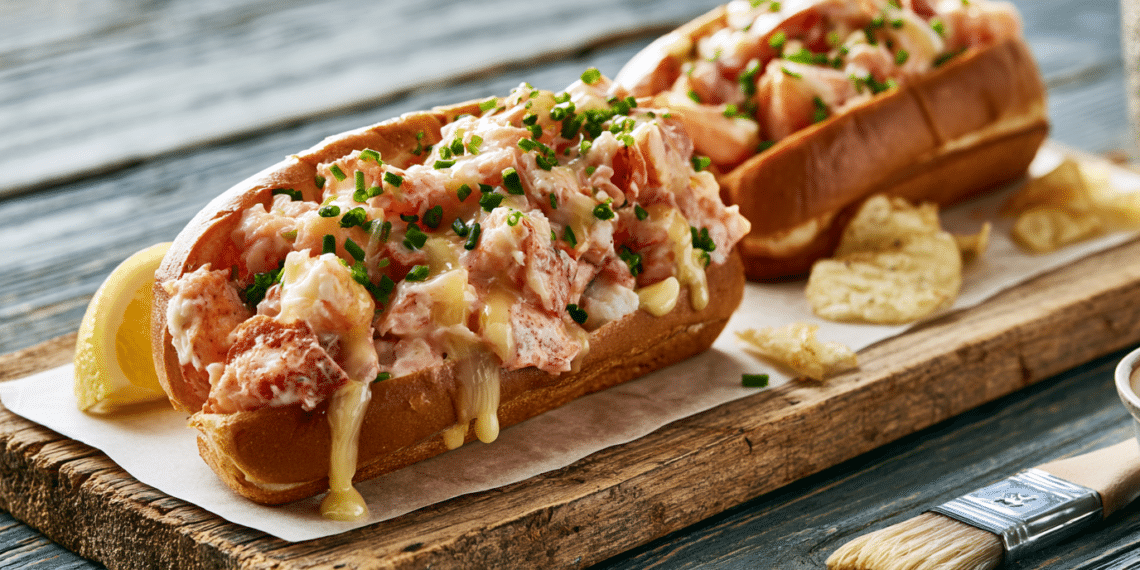 New England Lobster Rolls With Zesty Lemon Butter Twist - Thefoodiebunch New England Lobster Rolls With Lemon Butter