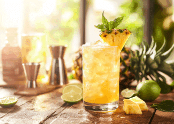 Tropical Pineapple Fizz: A Refreshing Cocktail For Summer Nights