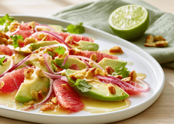 Avocado And Grapefruit Salad With Honey-Lime Dressing